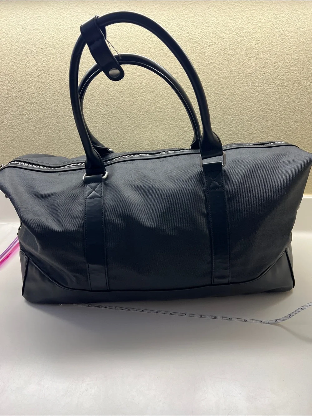 Lifetime Fitness Black Duffel Bag with Carry Handles - Picture 6 of 6